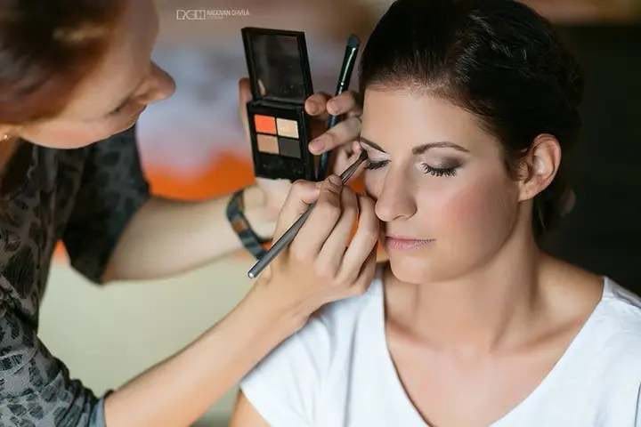 Šárka Gottvaldová - Svatební líčení